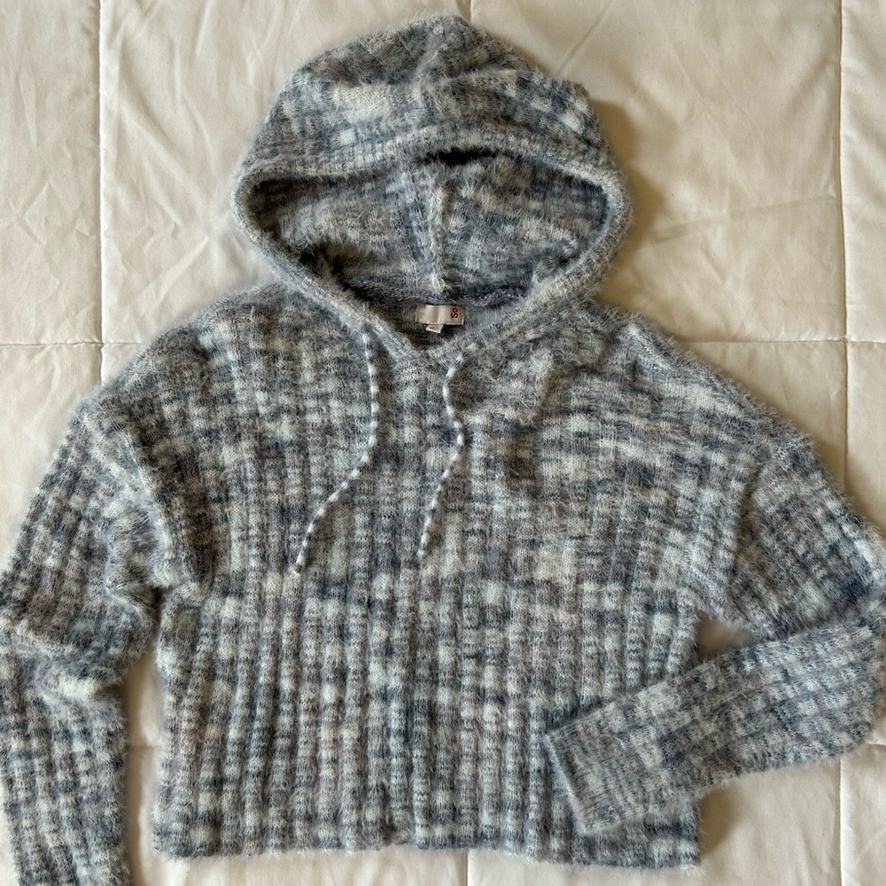 Y2K SO Light Blue Cropped Stretchy Ribbed Knit Sweater with Hood - Picture 4 of 7